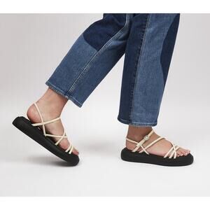 Vagabond Blenda Strappy Sandal Off-White size 41
